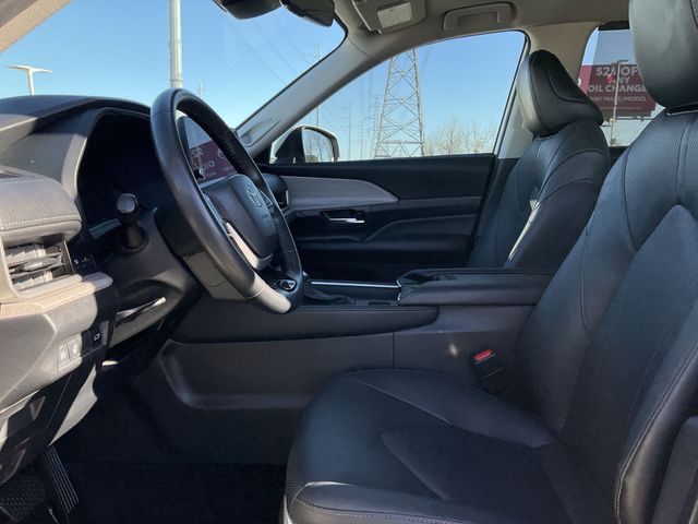 Thumbnail: 2024 Toyota Grand Highlander - 8