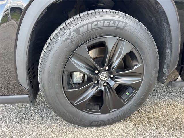 2022 Toyota Highlander Bronze Edition 7