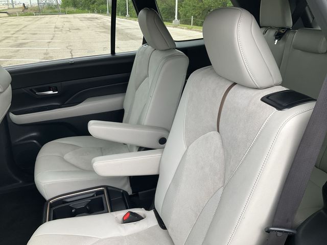 Thumbnail: 2024 Toyota Grand Highlander - 24