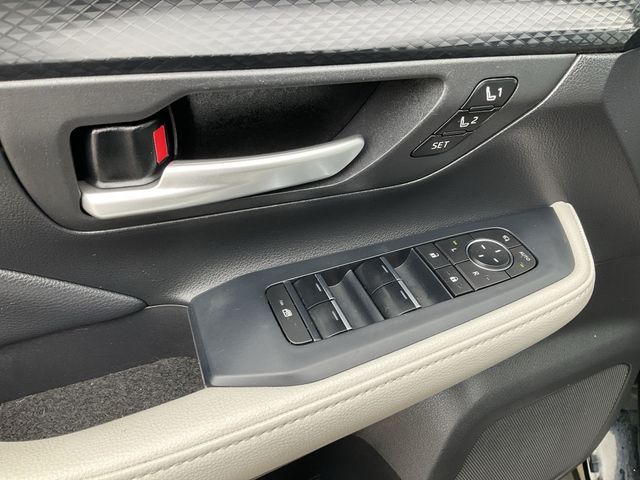 Thumbnail: 2024 Toyota Grand Highlander - 23