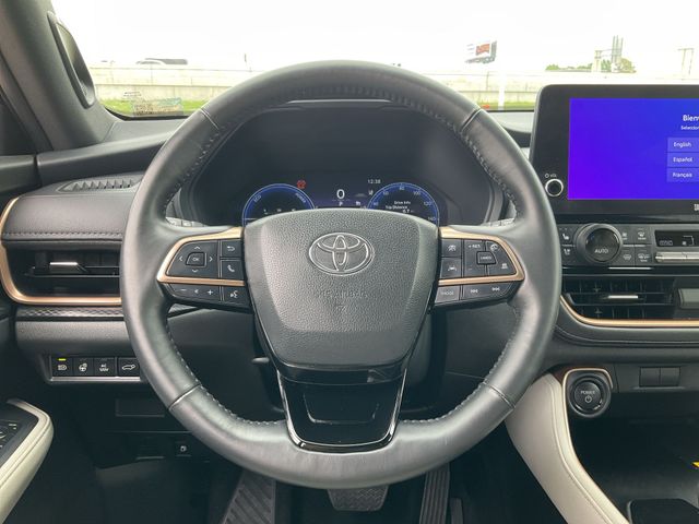 Thumbnail: 2024 Toyota Grand Highlander - 12