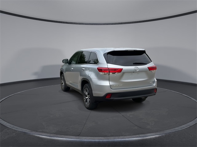 2019 Toyota Highlander LE 5