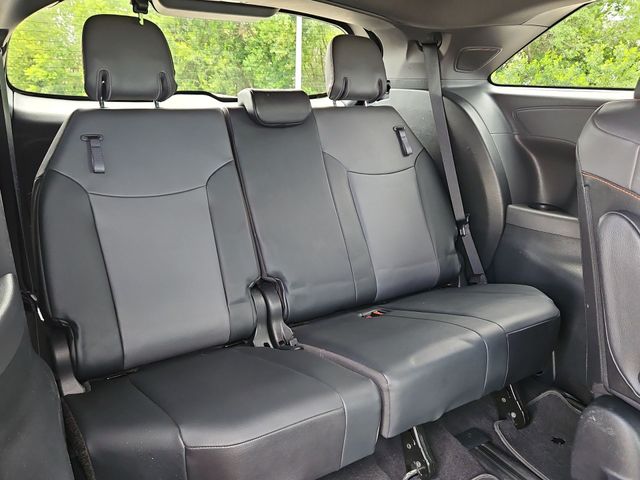 Thumbnail: 2021 Toyota Sienna - 26