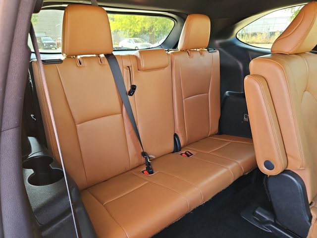 Thumbnail: 2021 Toyota Highlander - 26