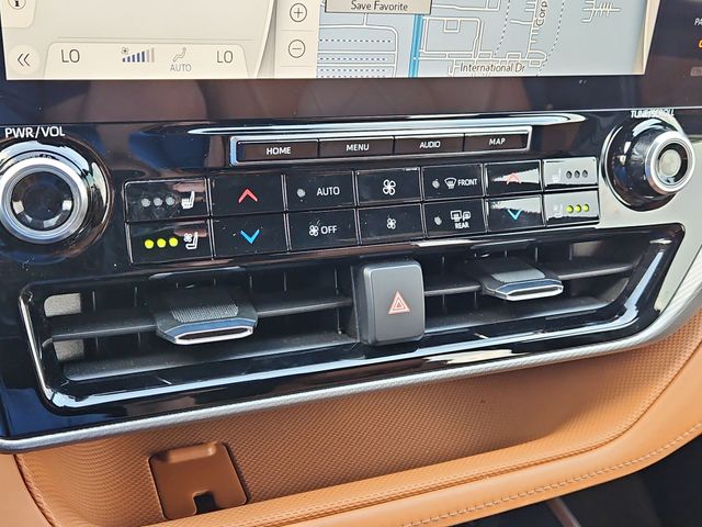 Thumbnail: 2021 Toyota Highlander - 30