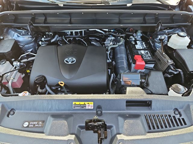 Thumbnail: 2021 Toyota Highlander - 9
