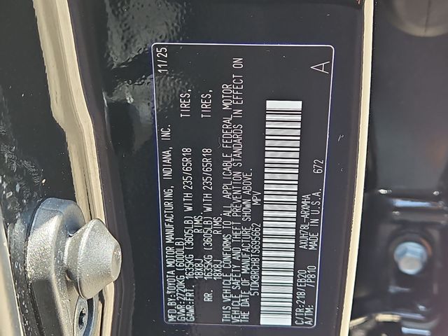 Thumbnail: 2026 Toyota Highlander - 18