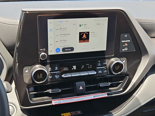 Thumbnail: 2026 Toyota Highlander - 14