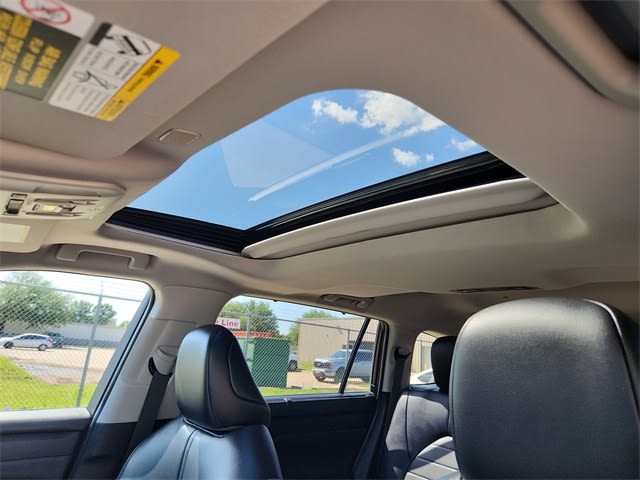 2023 Toyota Highlander XLE 25