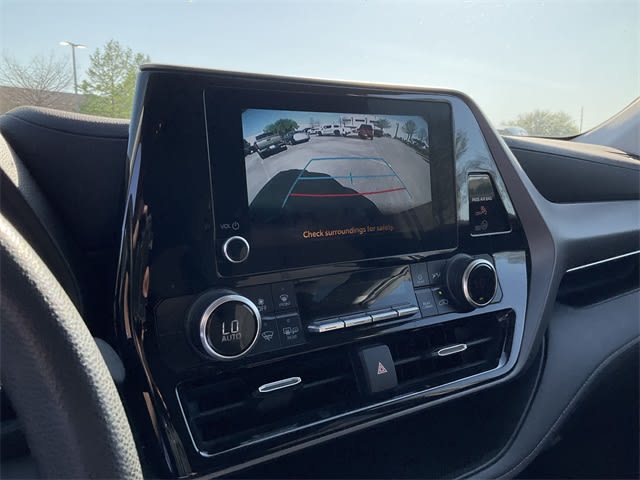 2023 Toyota Highlander L 24
