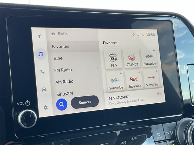 Thumbnail: 2024 Toyota Highlander - 13