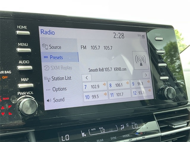 Thumbnail: 2021 Toyota Sienna - 12