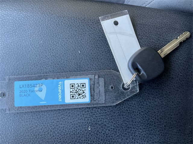 Thumbnail: 2020 Toyota Tacoma - 9