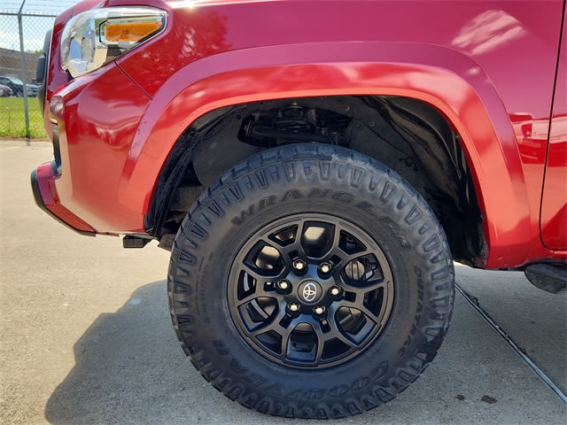 2021 Toyota Tacoma SR5 6