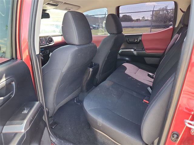 2021 Toyota Tacoma SR5 10