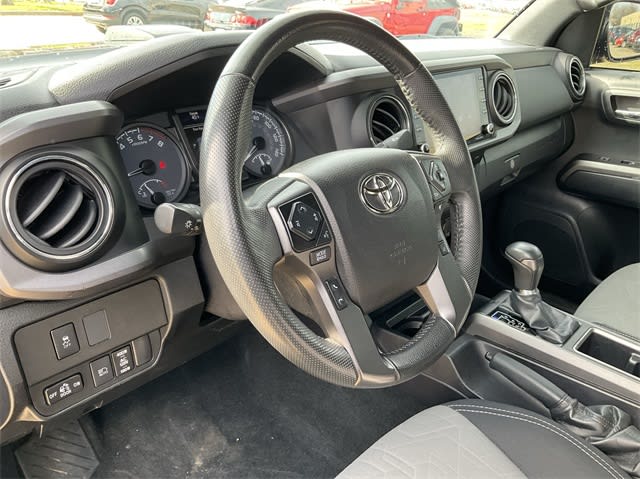 2021 Toyota Tacoma TRD Off-Road 2