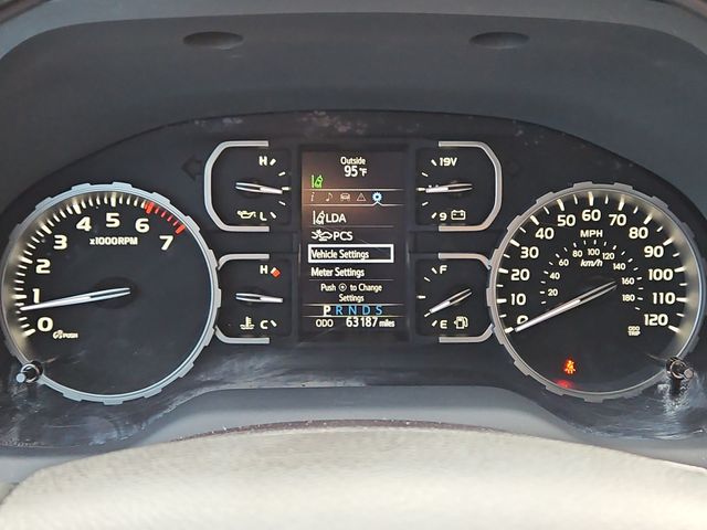 Thumbnail: 2021 Toyota Tundra - 17