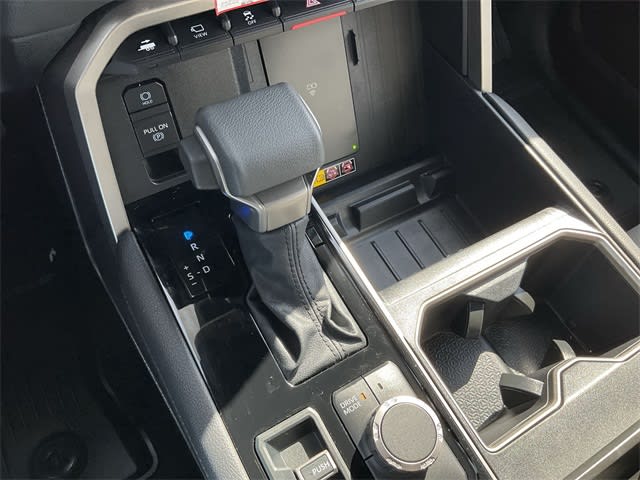 Thumbnail: 2025 Toyota Tundra - 13