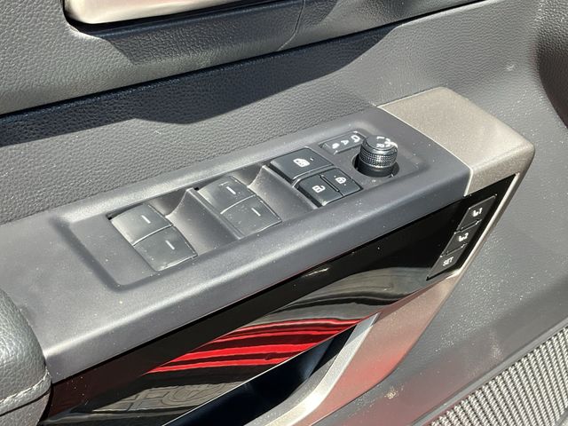 Thumbnail: 2022 Toyota Tundra - 23