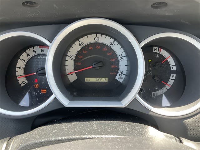 Thumbnail: 2015 Toyota Tacoma - 14