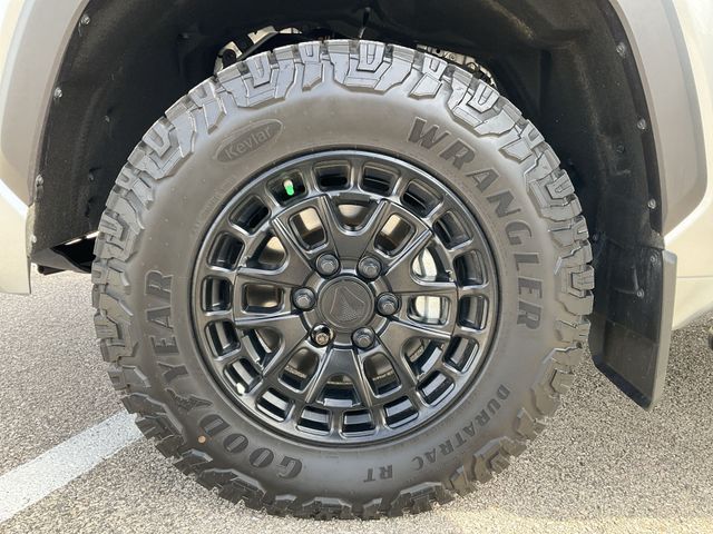 Thumbnail: 2026 Toyota Tundra - 6