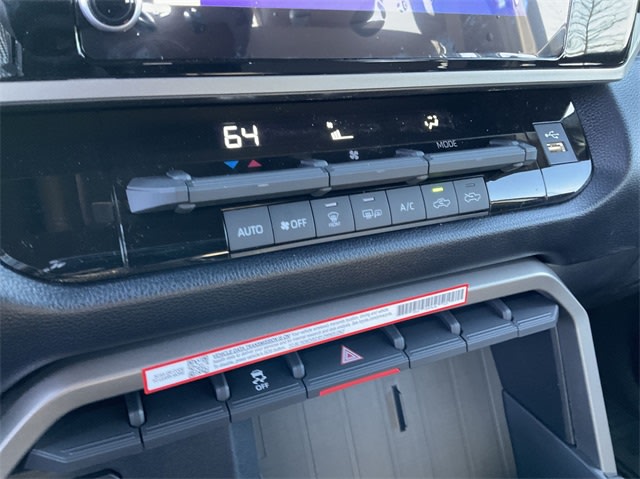 Thumbnail: 2025 Toyota Tundra - 27