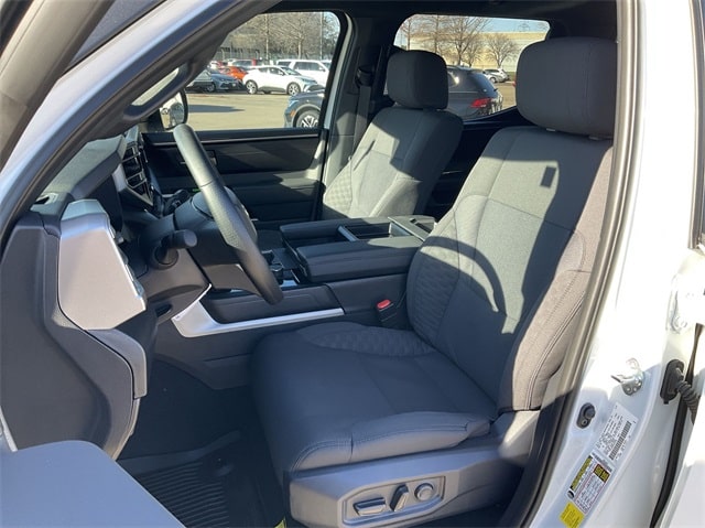 Thumbnail: 2025 Toyota Tundra - 8