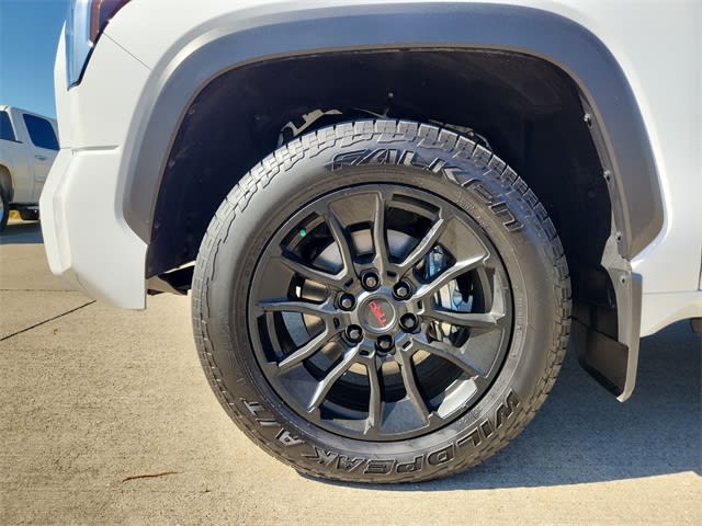 Thumbnail: 2025 Toyota Tundra - 6