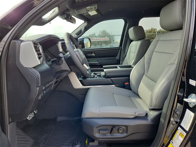 Thumbnail: 2025 Toyota Tundra - 11