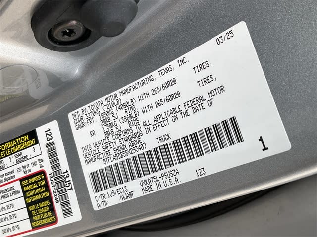 Thumbnail: 2025 Toyota Tundra - 17