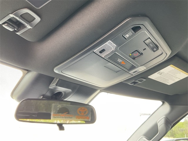 Thumbnail: 2025 Toyota Tundra - 27