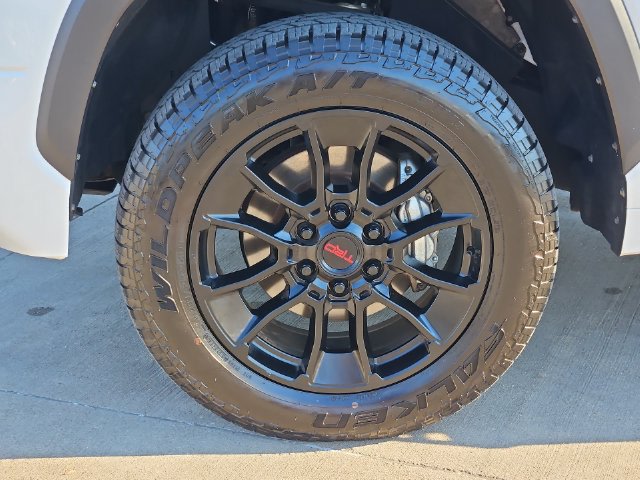 Thumbnail: 2023 Toyota Tundra - 8