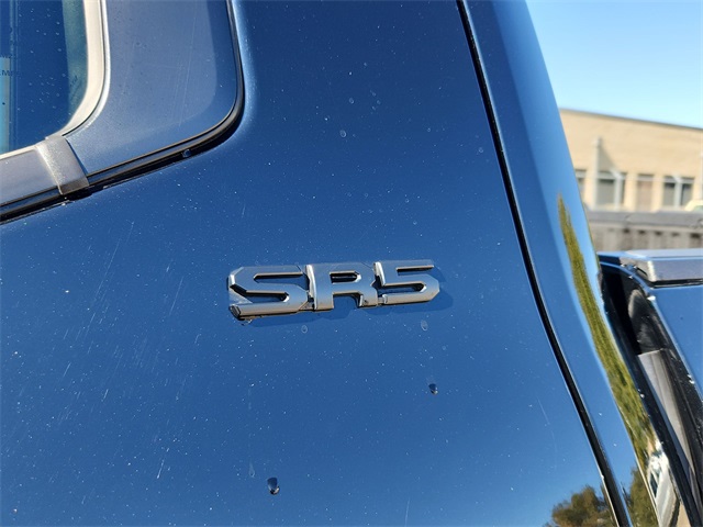 Thumbnail: 2025 Toyota Tundra - 23