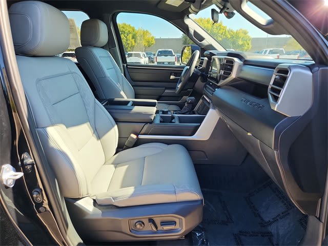 Thumbnail: 2025 Toyota Tundra - 11