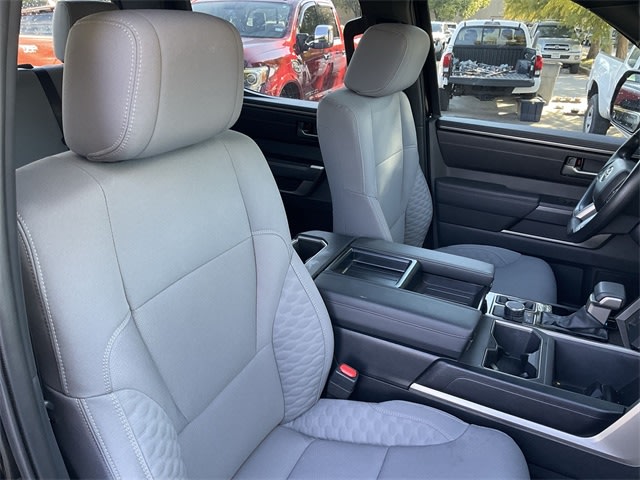 Thumbnail: 2025 Toyota Tundra - 24