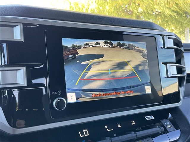 Thumbnail: 2025 Toyota Tundra - 25