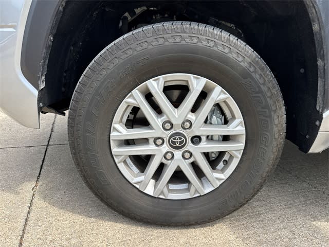 Thumbnail: 2024 Toyota Tundra - 7