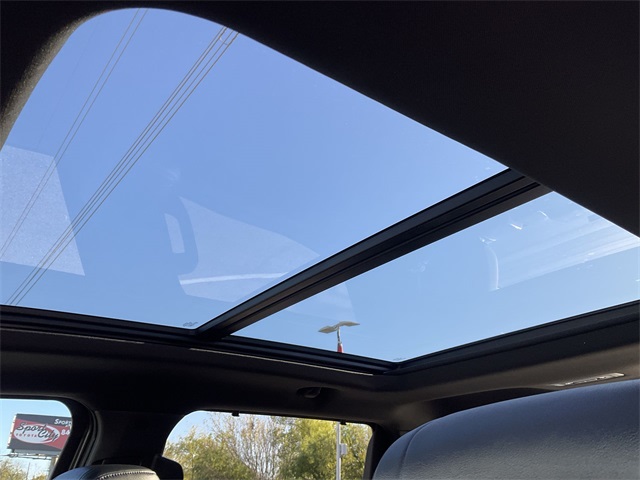 Thumbnail: 2025 Toyota Tundra - 25