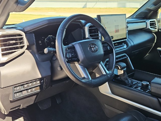 Thumbnail: 2025 Toyota Tundra - 2