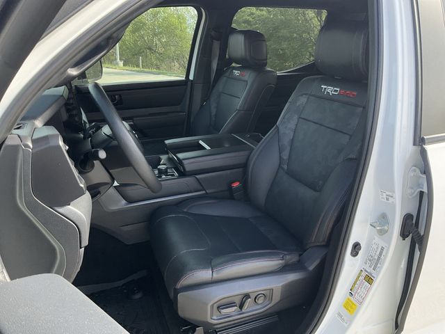 Thumbnail: 2024 Toyota Tundra - 9