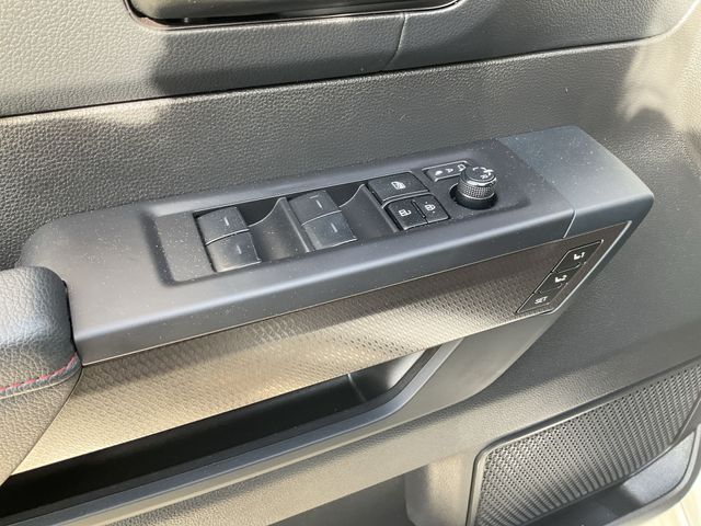 Thumbnail: 2024 Toyota Tundra - 23