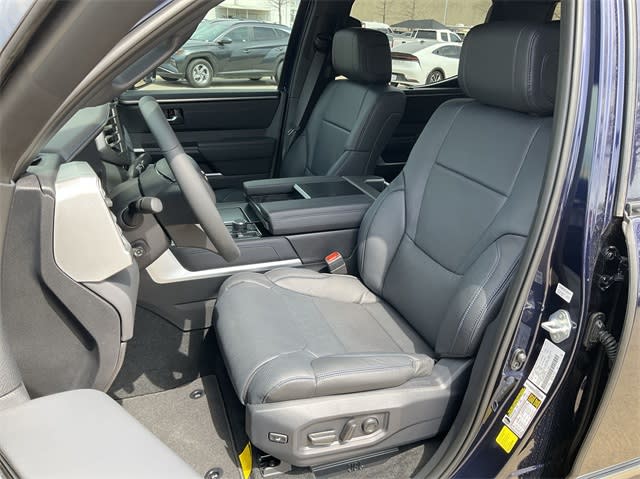 Thumbnail: 2025 Toyota Tundra - 8