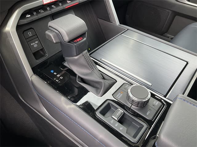 Thumbnail: 2025 Toyota Tundra - 13