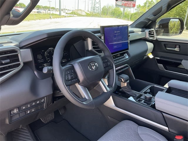 Thumbnail: 2025 Toyota Tundra - 2