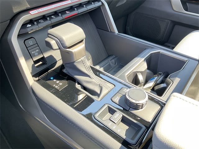 Thumbnail: 2025 Toyota Tundra - 14