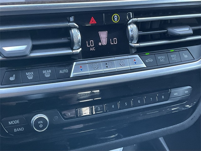 Thumbnail: 2022 BMW X3 - 28