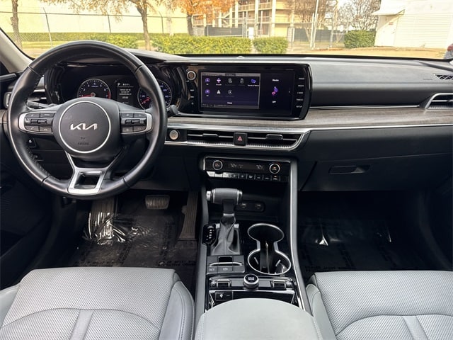 Thumbnail: 2023 Kia K5 - 8