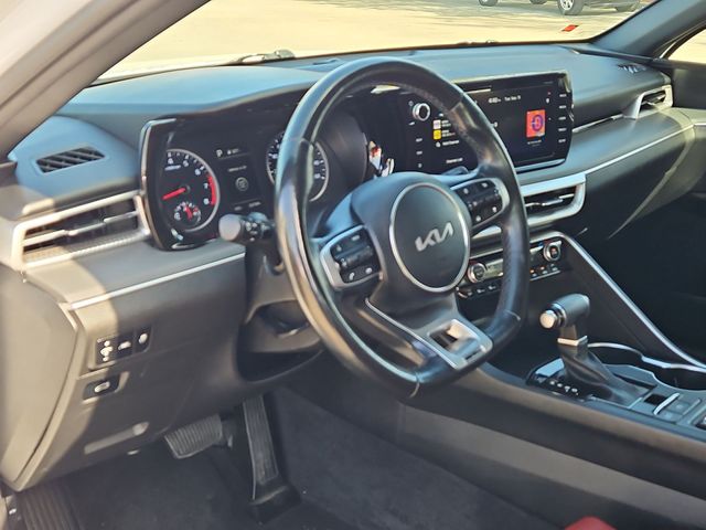 Thumbnail: 2023 Kia K5 - 2
