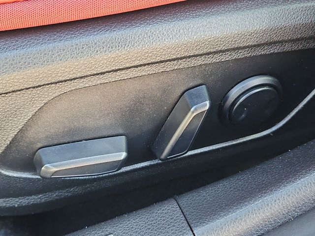 Thumbnail: 2023 Kia K5 - 24