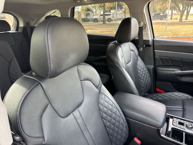 Thumbnail: 2022 Kia Sorento - 25